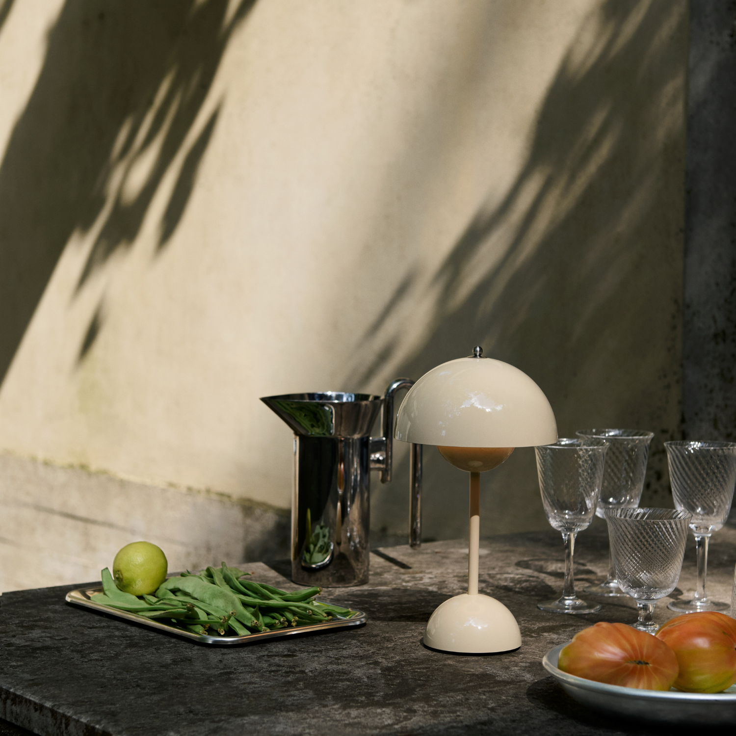 &Tradition Flowerpot VP9 Portable Lamp