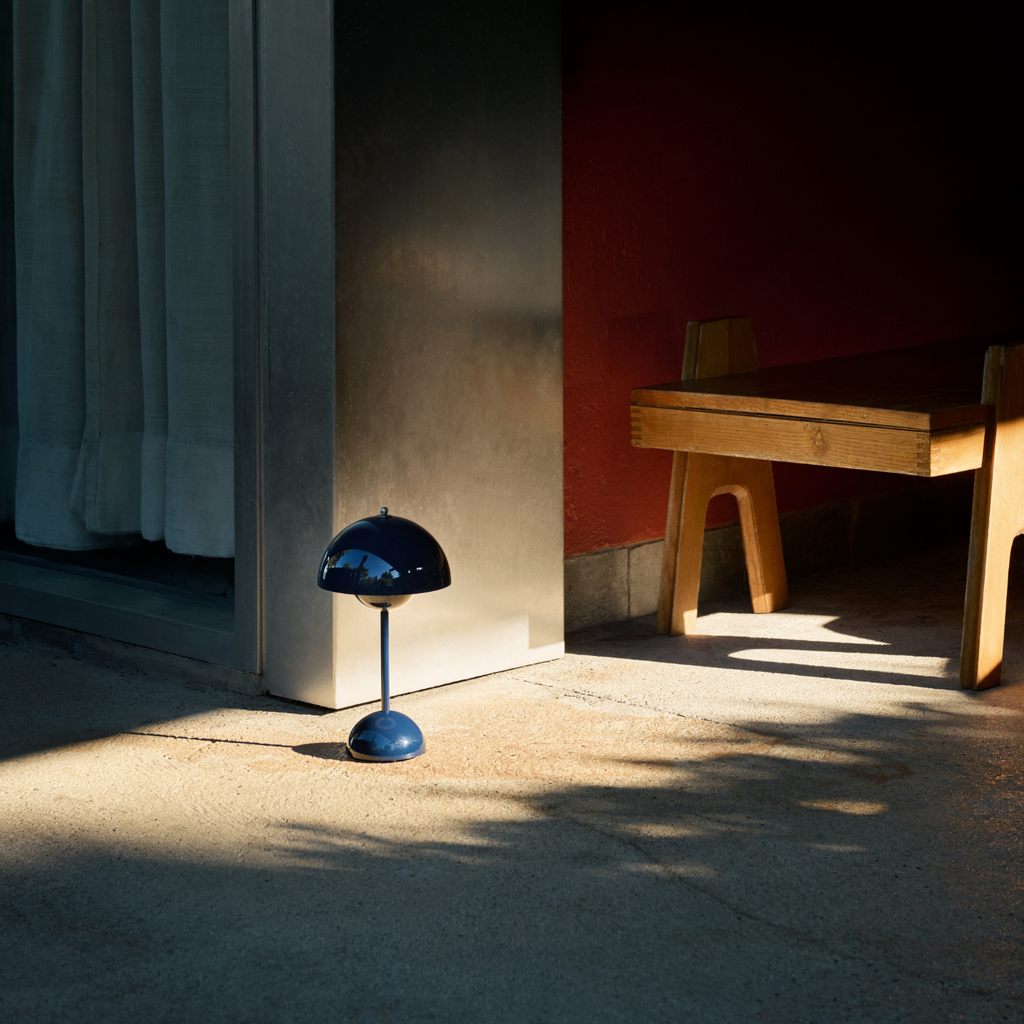 &Tradition Flowerpot VP9 Portable Lamp