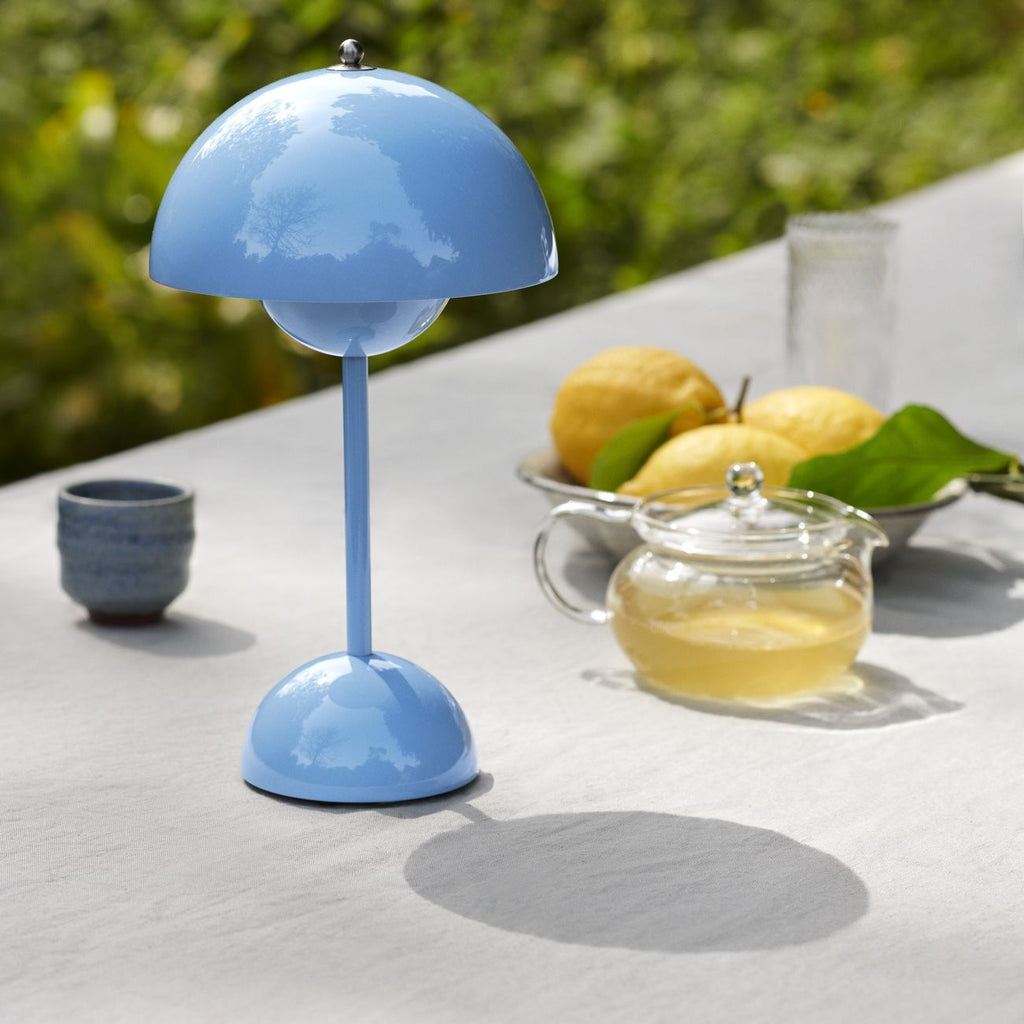 &Tradition Flowerpot VP9 Portable Lamp