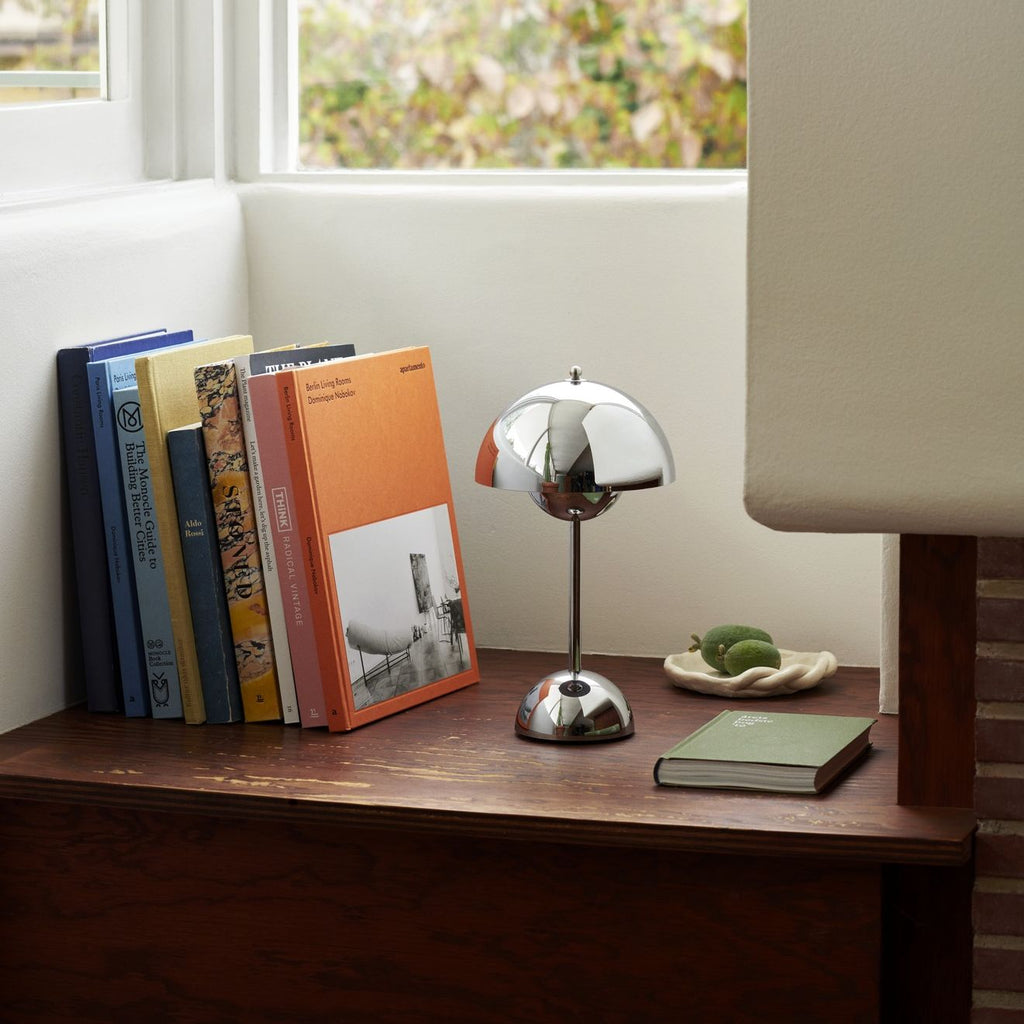 &Tradition Flowerpot VP9 Portable Lamp