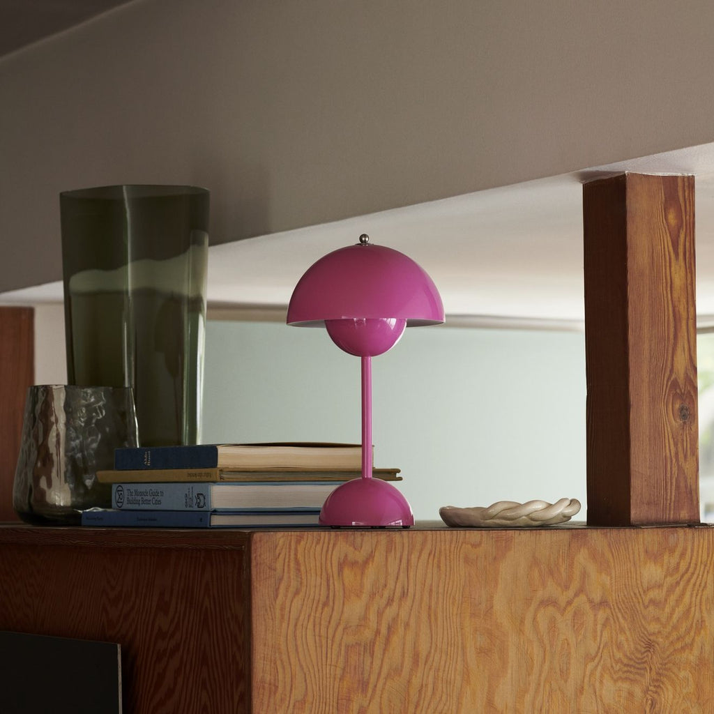 &Tradition Flowerpot VP9 Portable Lamp